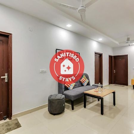 Oyo Home 64106 Comfortable Stay New Delhi Bagian luar foto