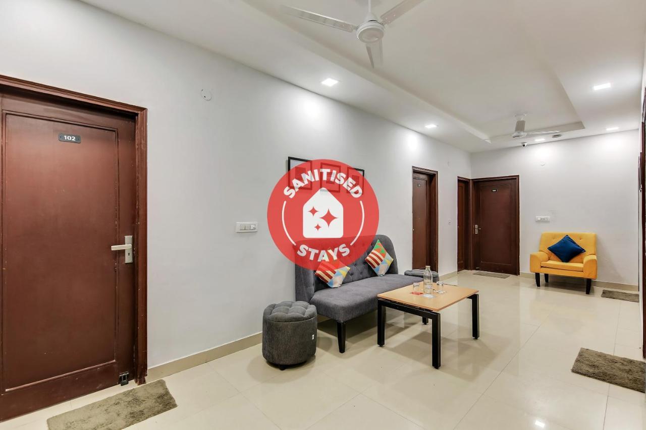 Oyo Home 64106 Comfortable Stay New Delhi Bagian luar foto