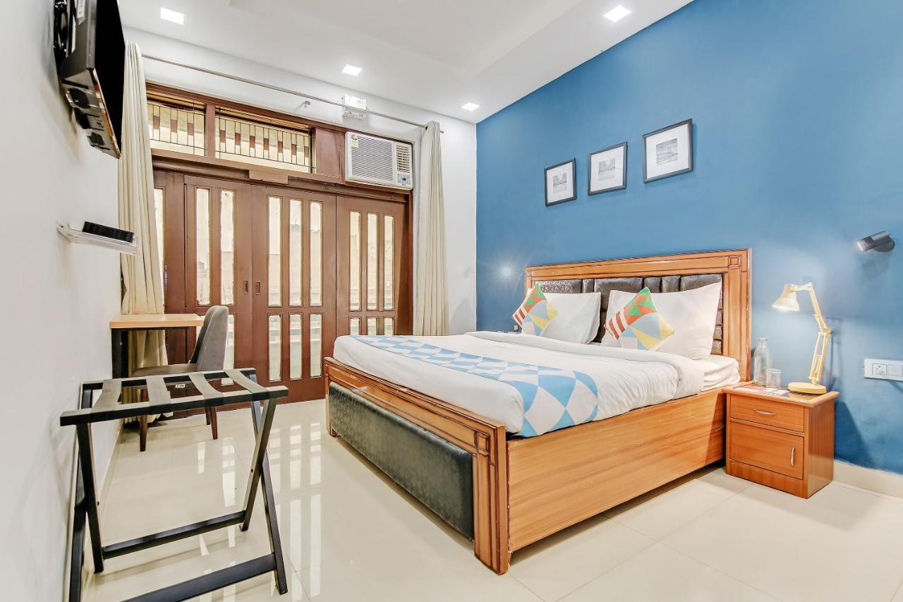 Oyo Home 64106 Comfortable Stay New Delhi Bagian luar foto